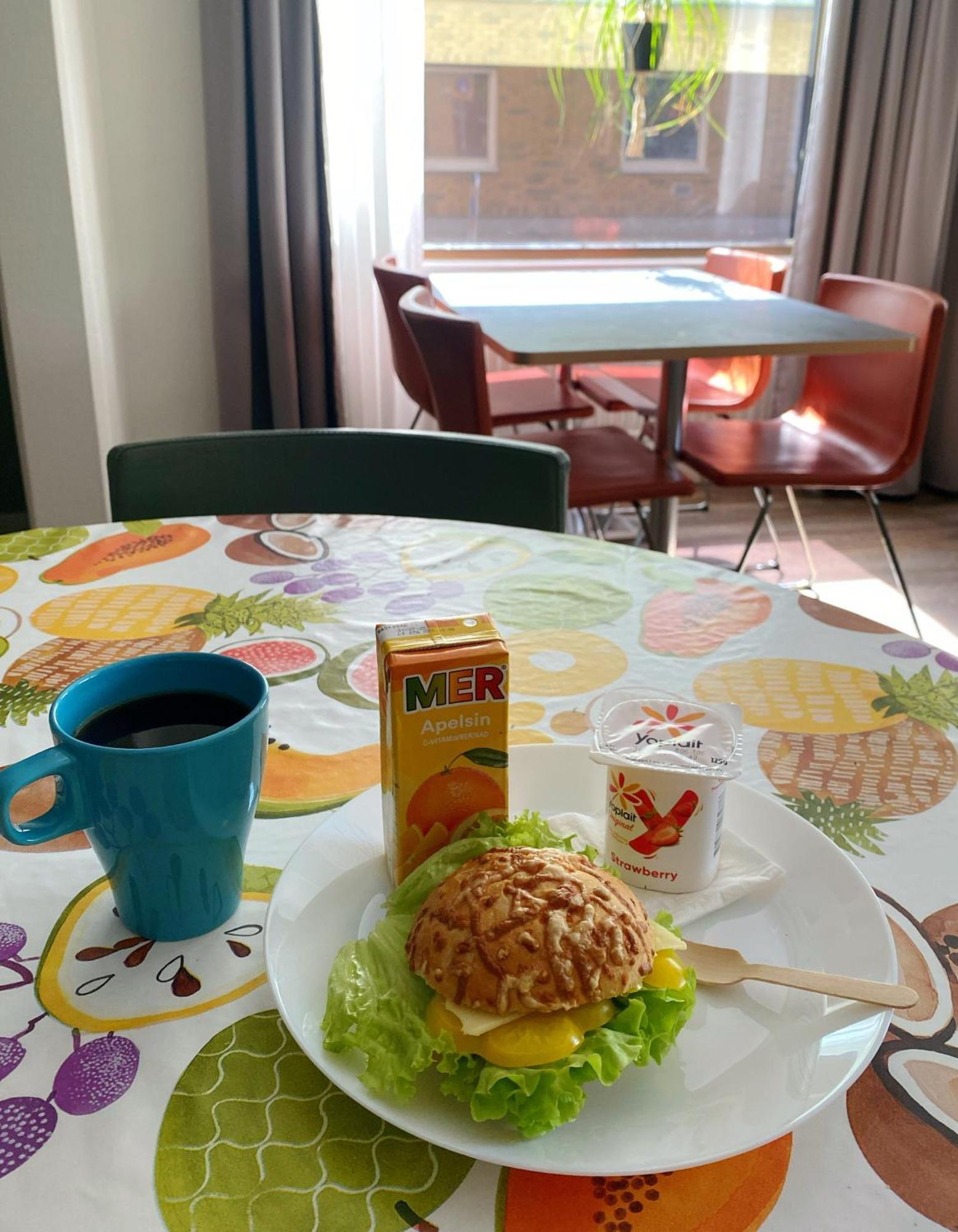 Hostel Snoozemore Göteborg Extérieur photo